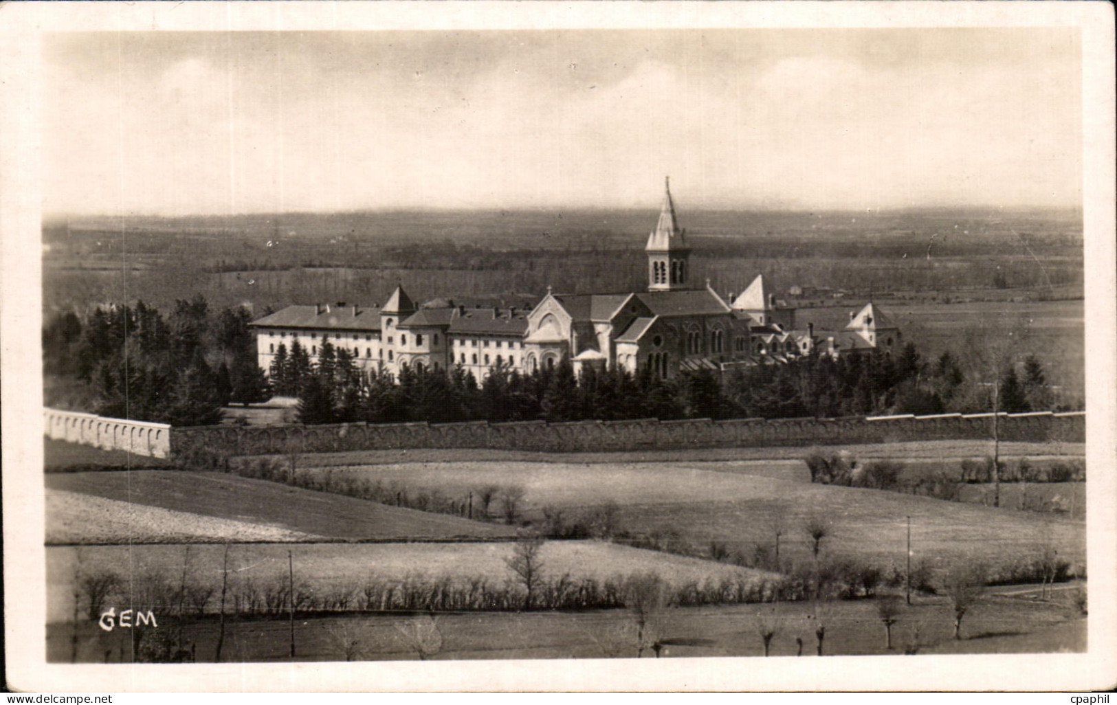 CPA Dourgne Abbaye de ste Scholastique Vue sur la Plaine
