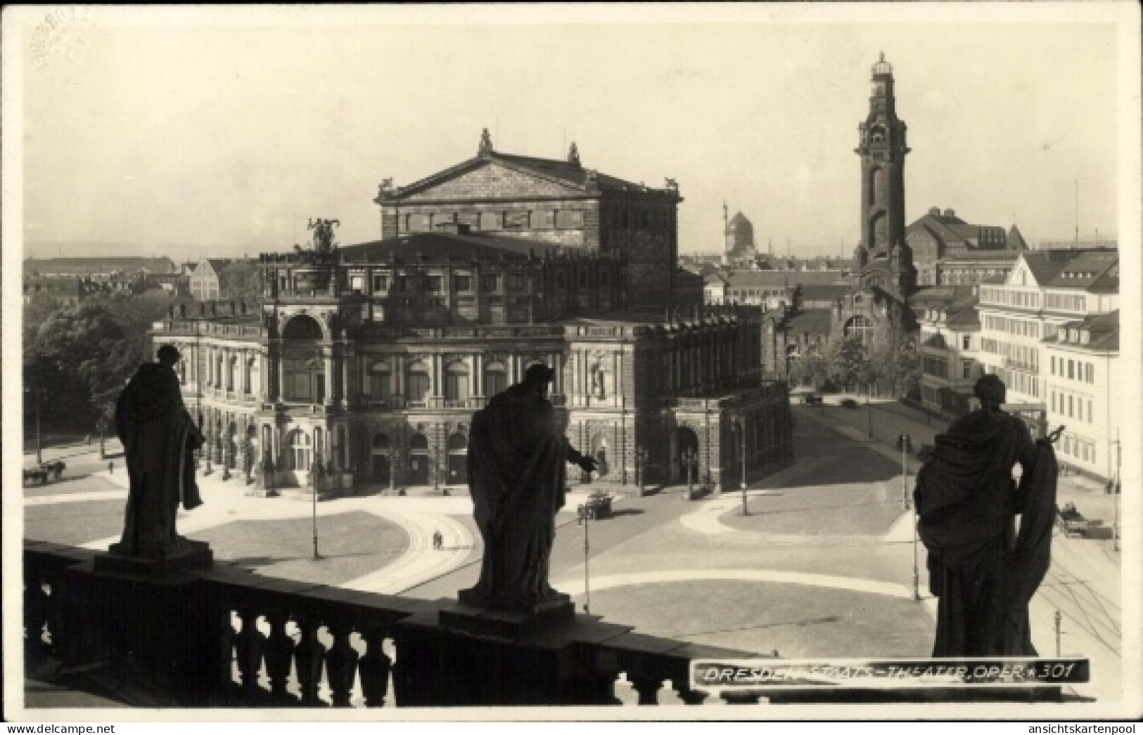 CPA Dresden Altstadt, Opernhaus, Theater, Architektur, Statue, Aussicht