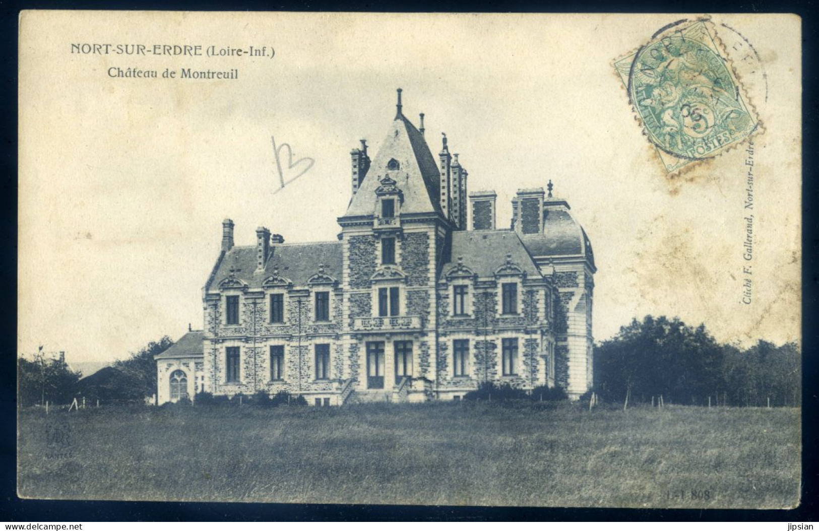 cpa du 44 Nort sur Erdre -- Château de Montreuil   FEV26-32