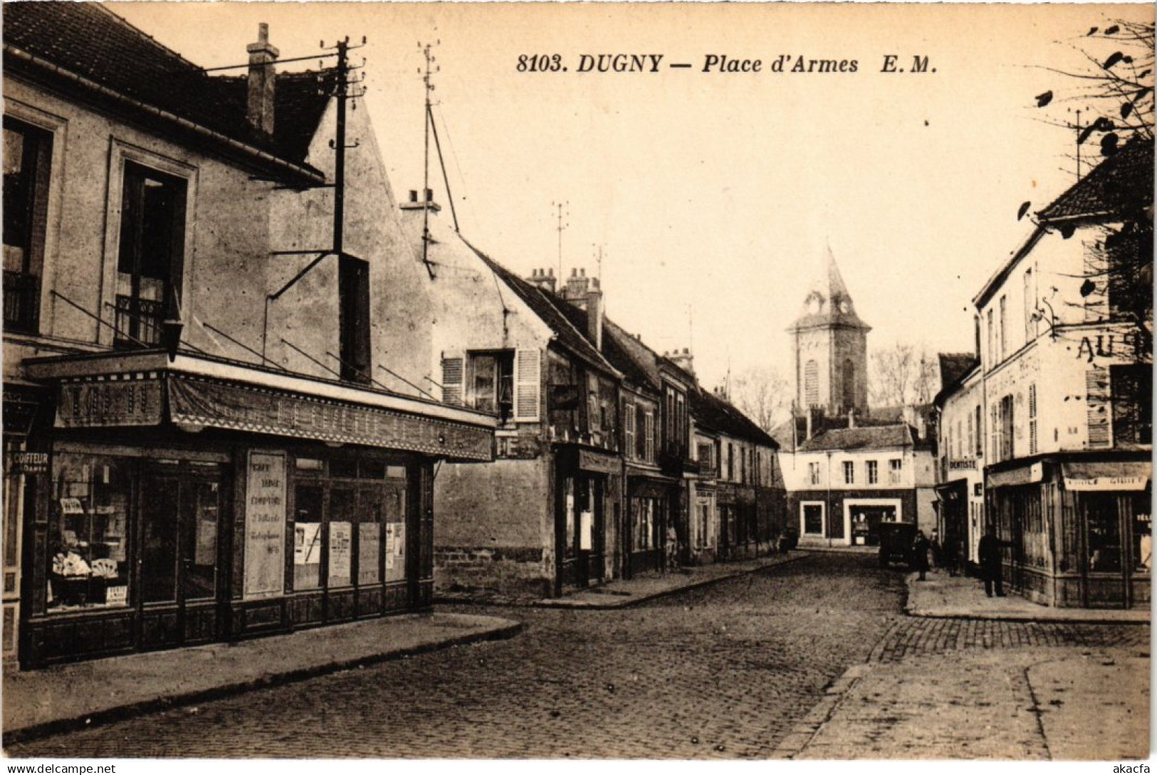 CPA Dugny Place d'Armes (1360967)