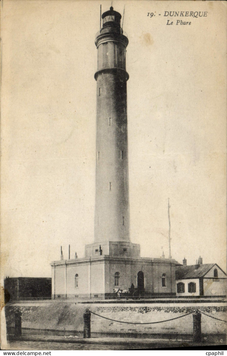 CPA Dunkerque Le Phare