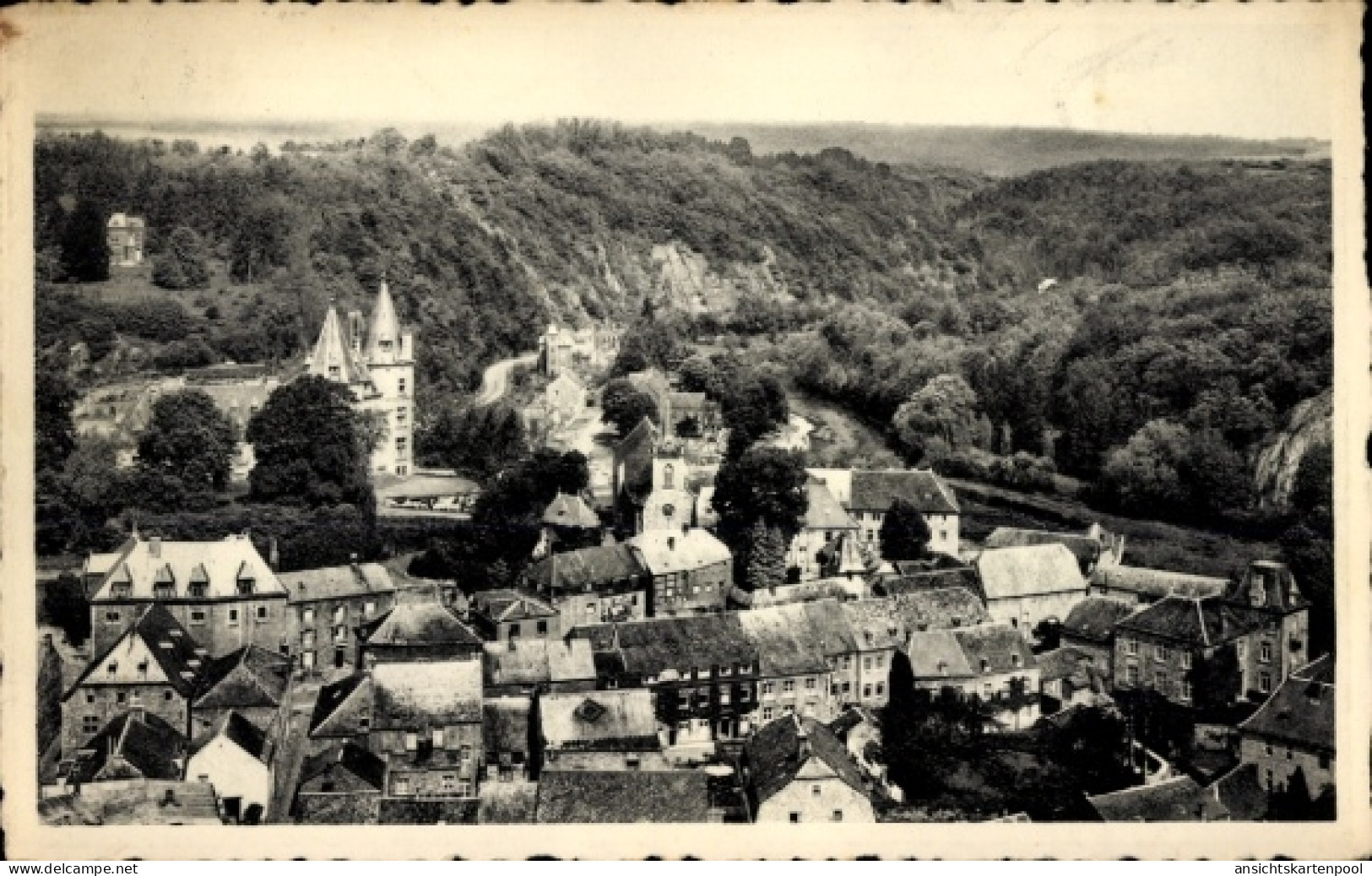 CPA Durbuy Wallonien Luxemburg, Panorama von Ardennen, kleinste Stadt der Welt
