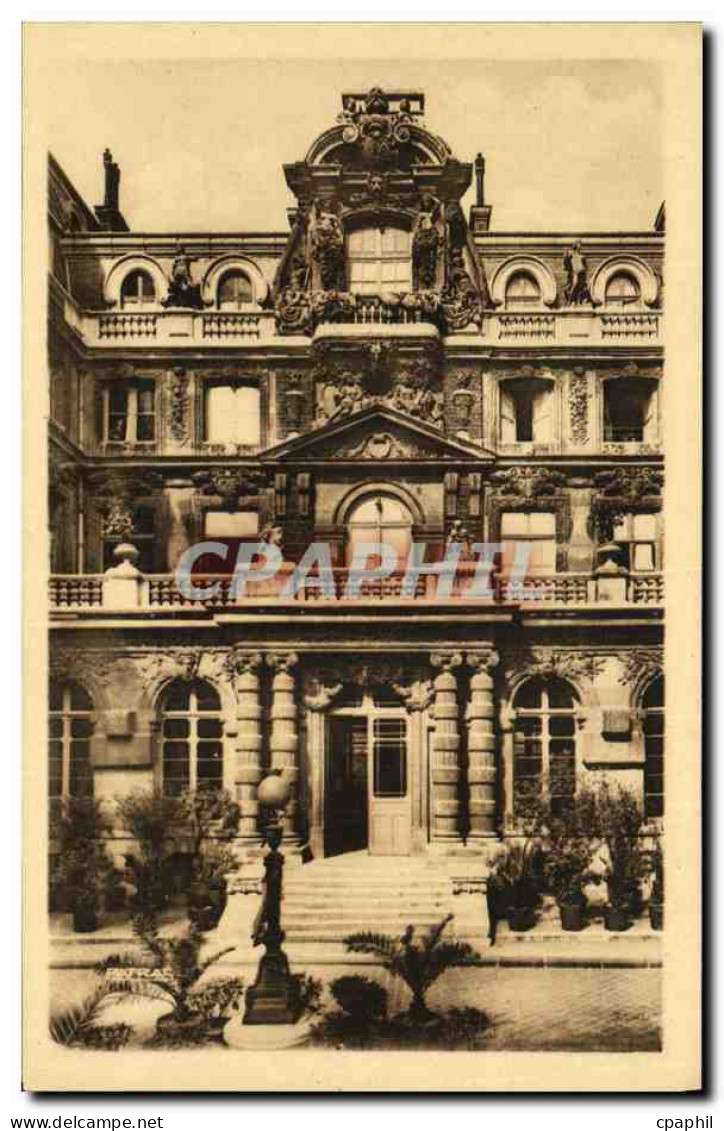 CPA Ecole Massillon bis Quai des Celestins Paris La Facade