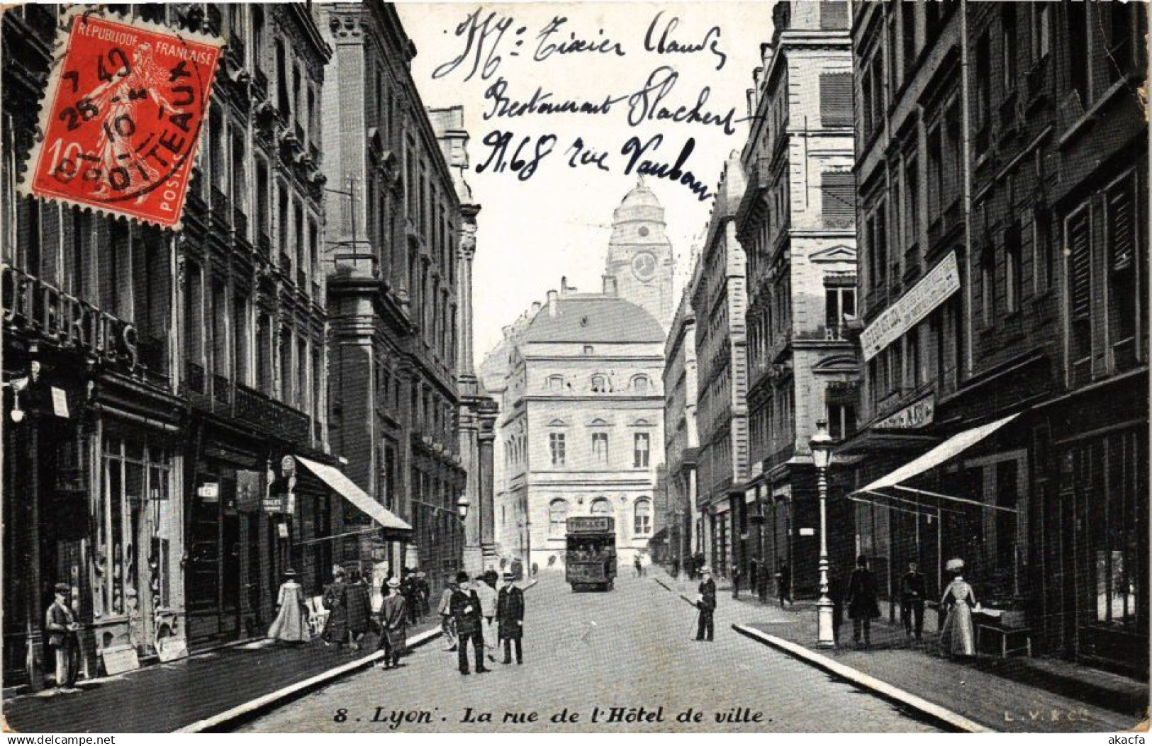 CPA ed. AQUA 8 LYON La rue de l&#039;Hotel de Ville (214704)
