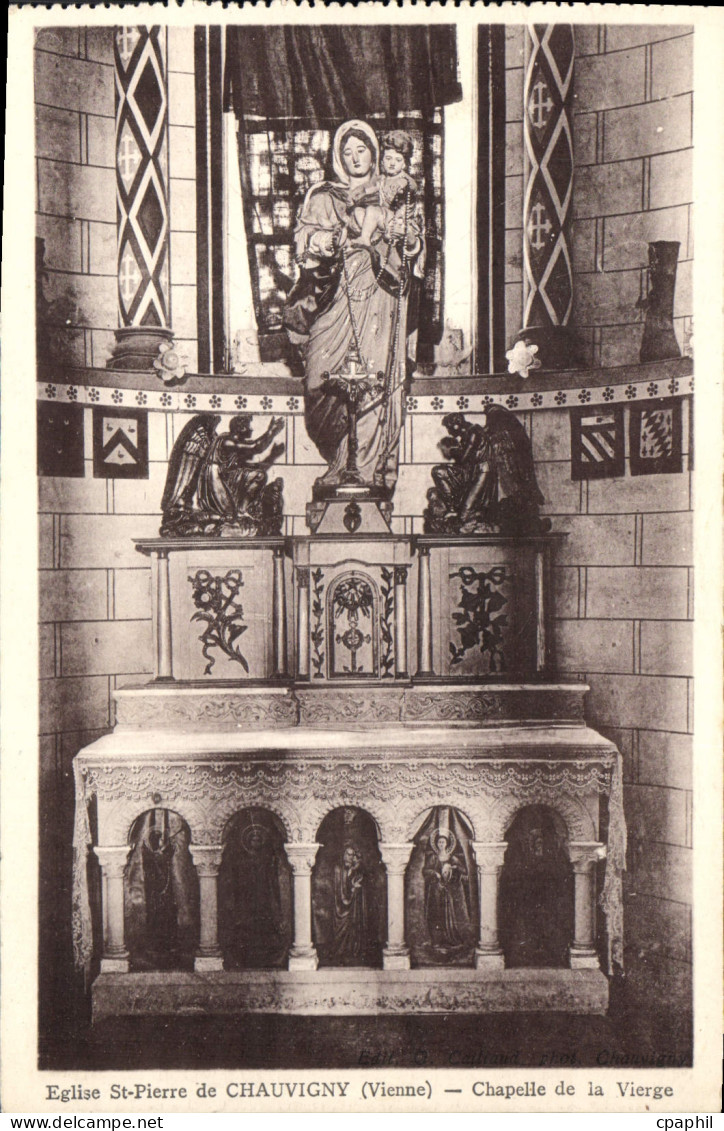 CPA Eglise St Pierre de Chauvigny Vienne Chapelle de la Vierge