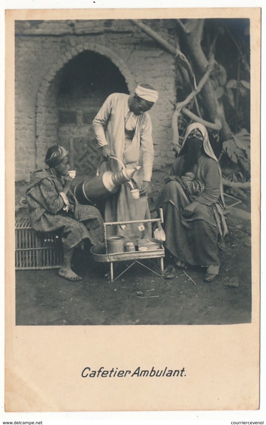 CPA - EGYPTE - Cafetier ambulant