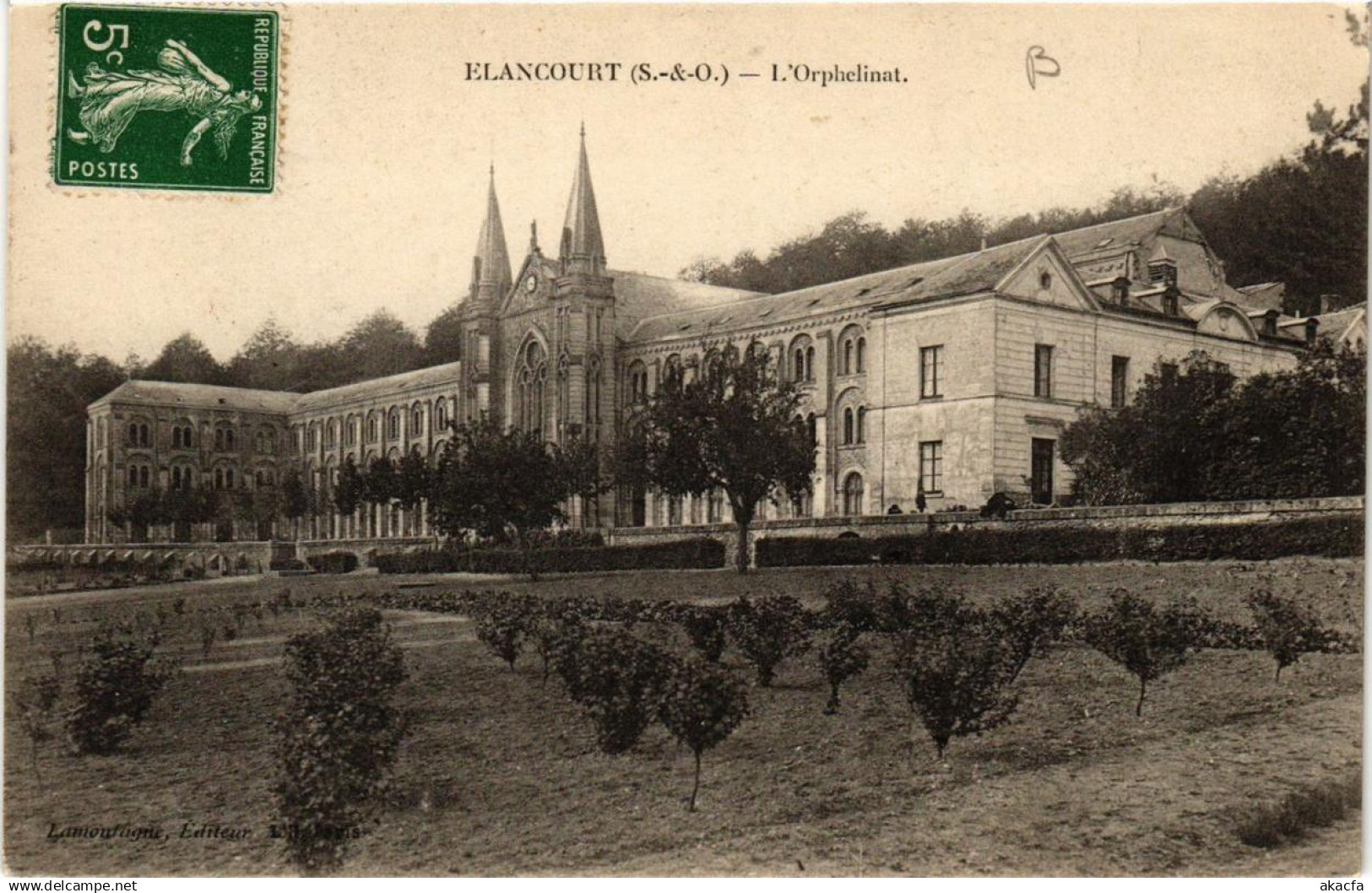 CPA ELANCOURT L'Orphelinat (617881)