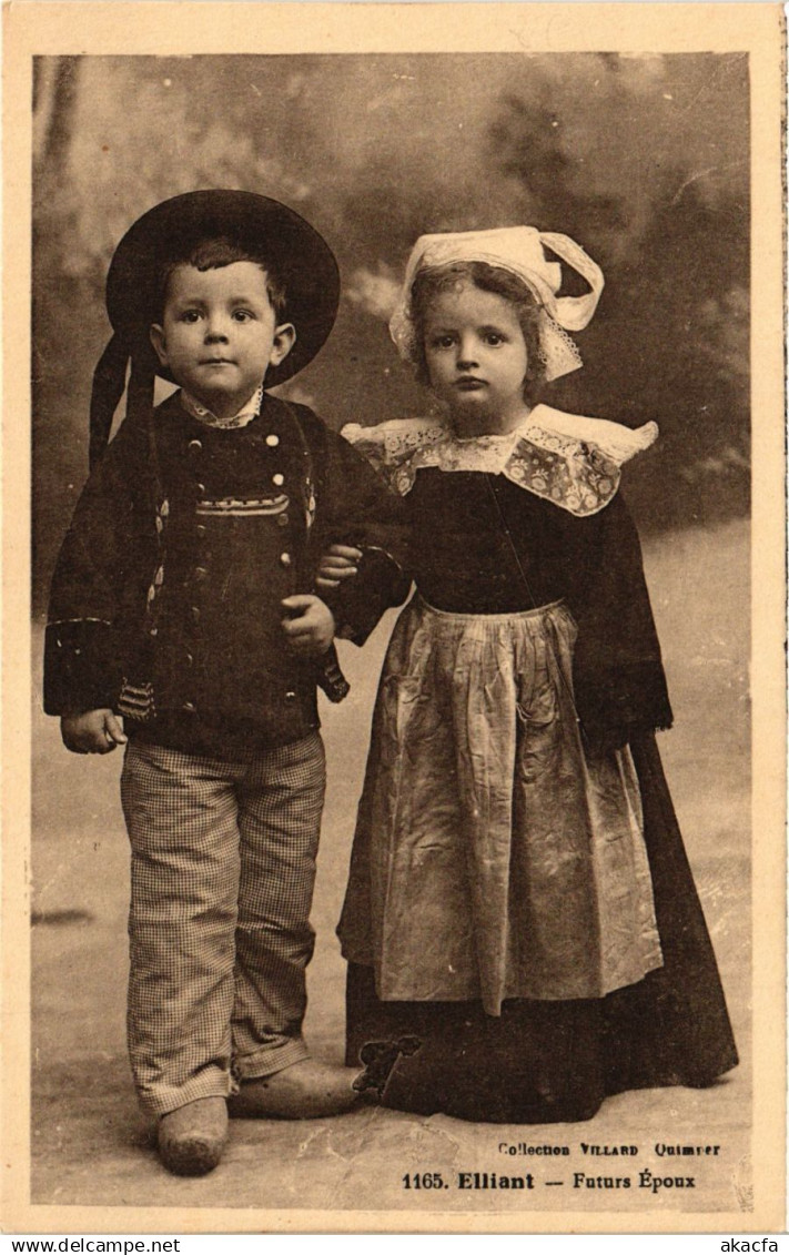 CPA ELLIANT - Futurs Epoux (383868)