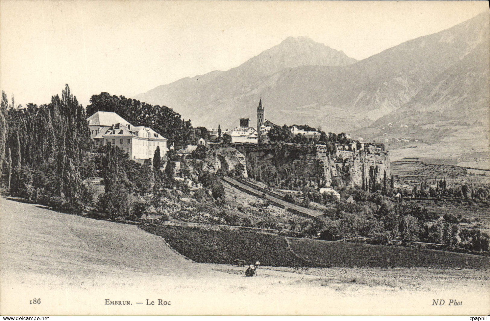 CPA Embrun le roc