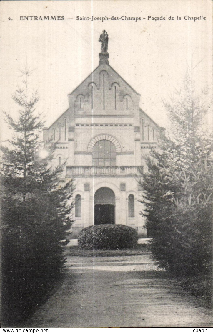 CPA Entrammes saint joseph des champs facade de la chapelle
