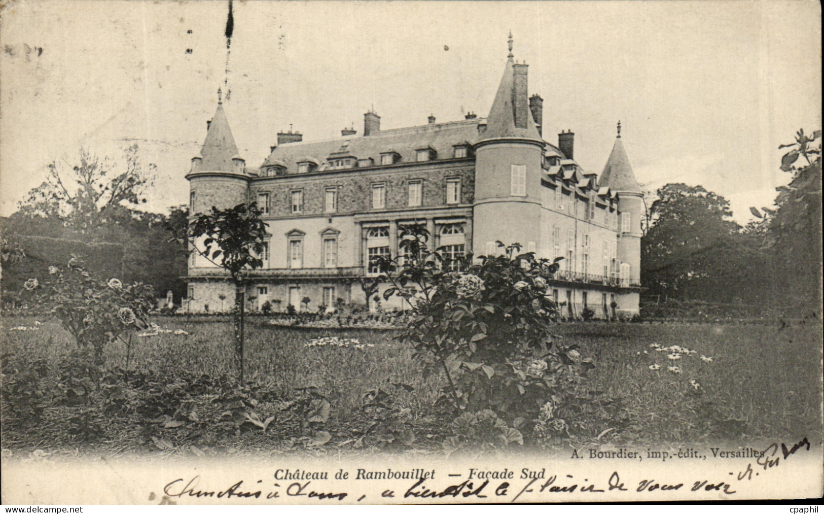CPA Entree du Chateau de Rambouillet