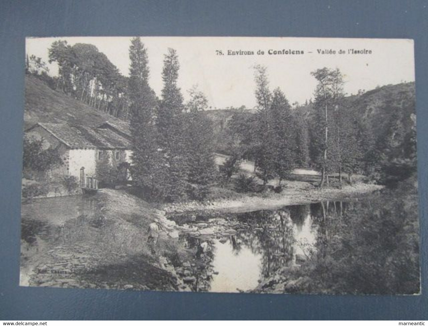 Cpa environ de Confolens (16) vallée de l'Issoire