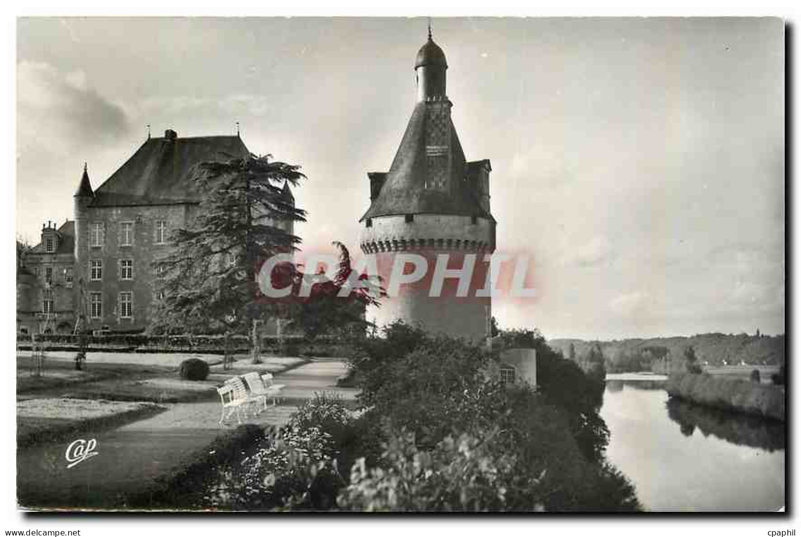 CPA Environs de Chatellerault Chateau de Touffou