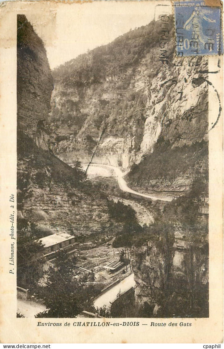 CPA Environs de Chatillon en Diois Route des Gats