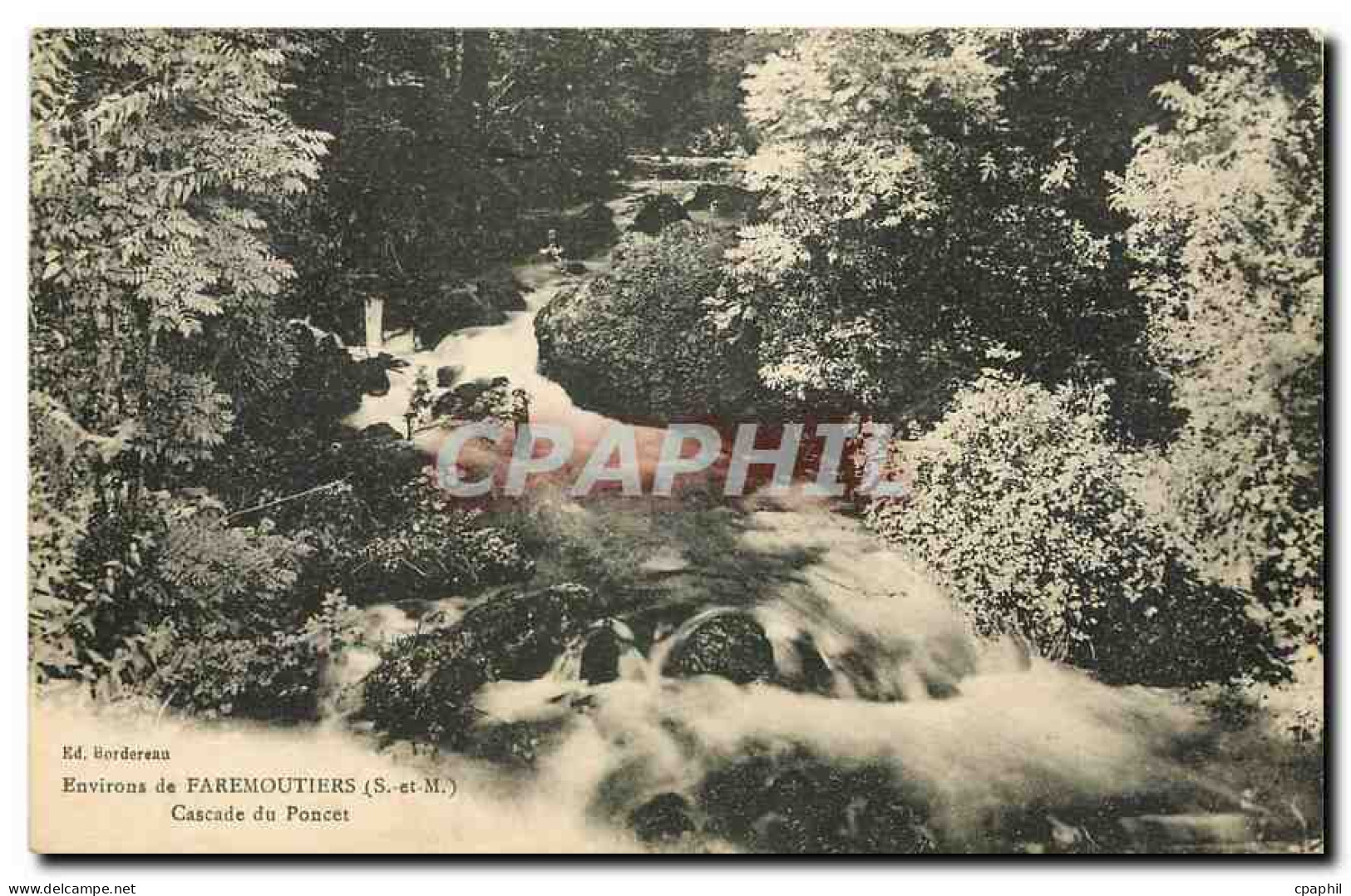 CPA Environs de Faremoutiers S et M Cascade du Poncet