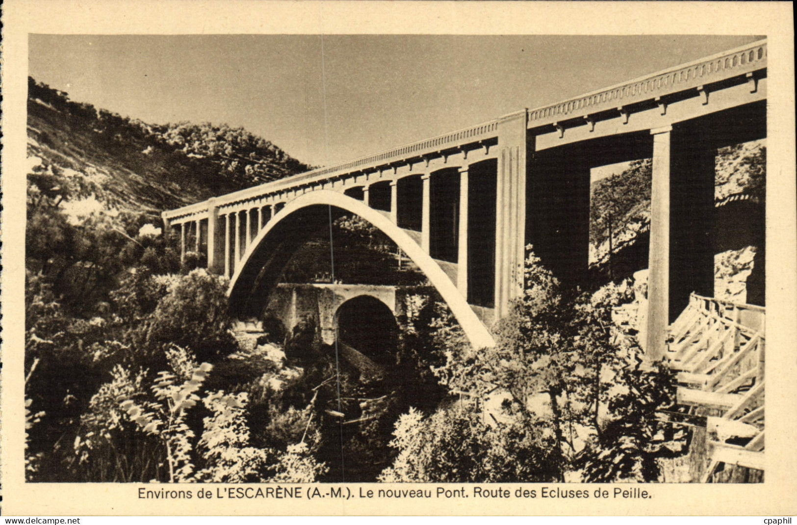 CPA Environs de L'Escarene Le Nouveau Pont Route des Ecluses de Peille