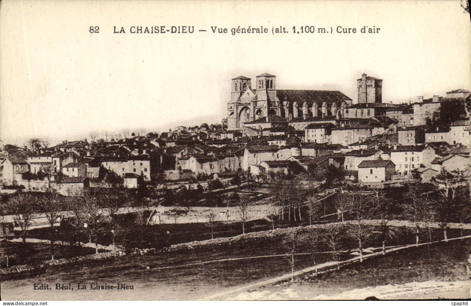 CPA Environs de La Chaise Dieu Vue Generale