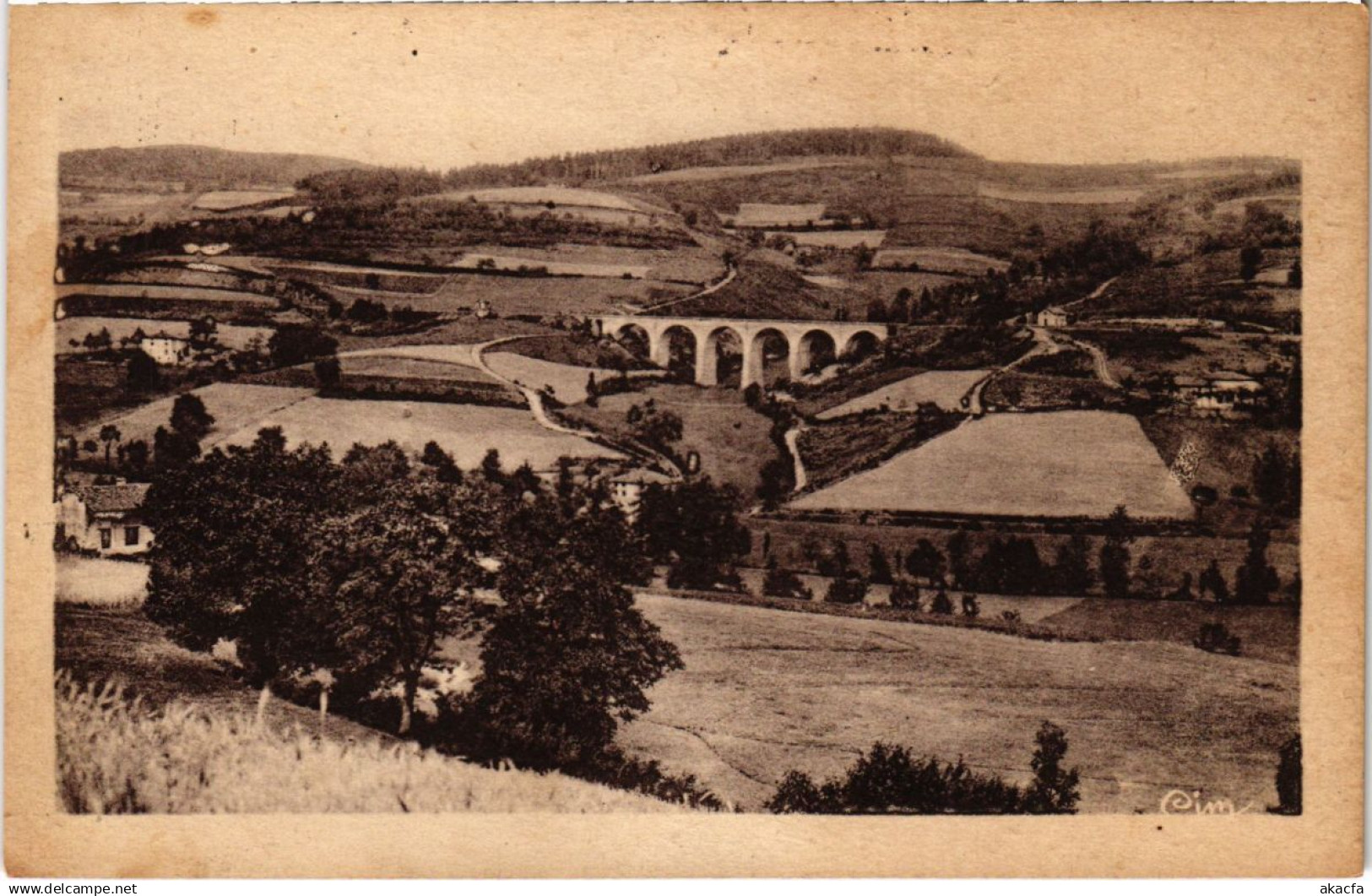 CPA Environs de Lamure-sur-Azergues - Le Viaduc (1036567)