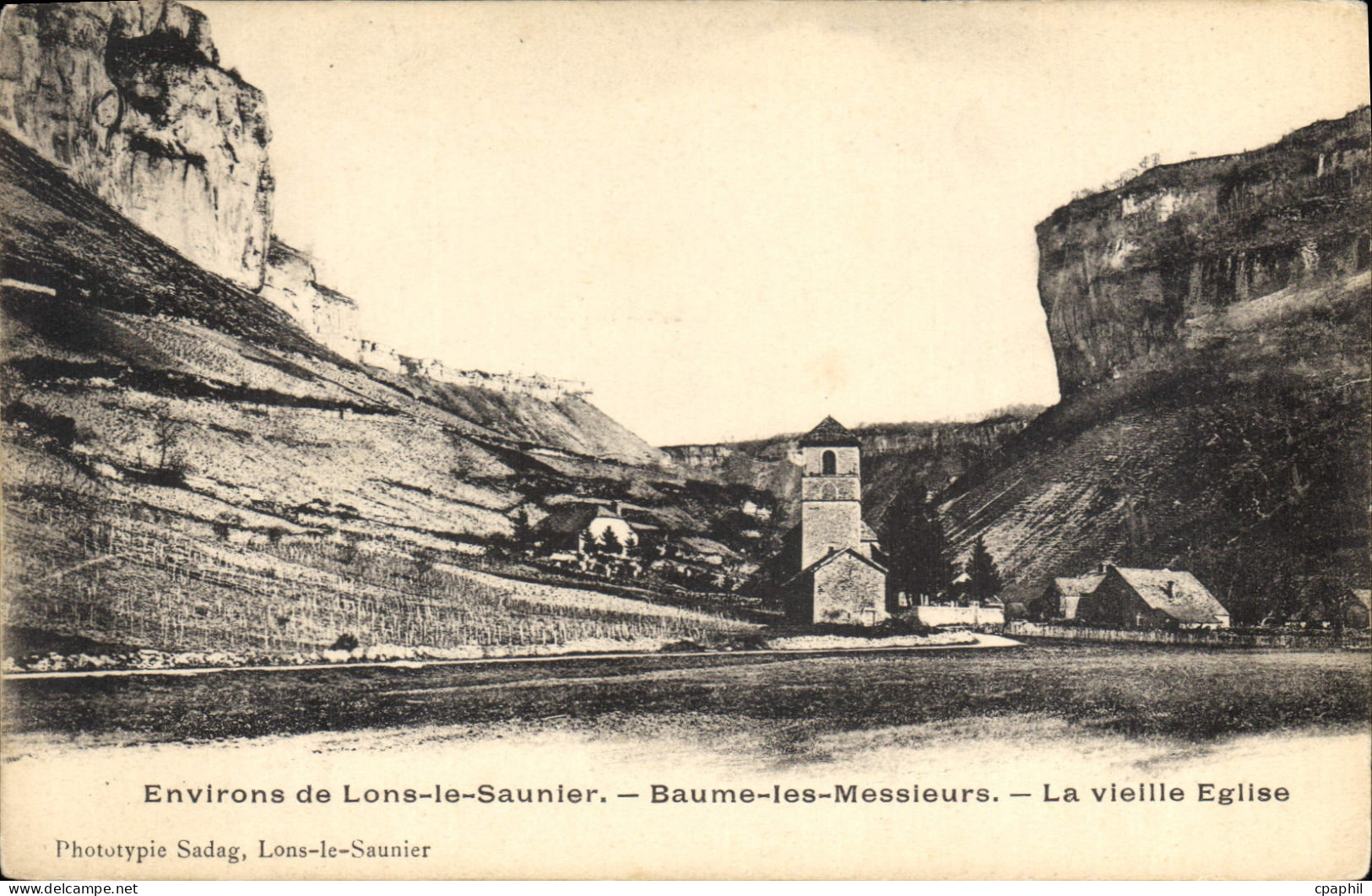 CPA Environs de Lons le Saunier Baume les Messieurs La vieille Eglise