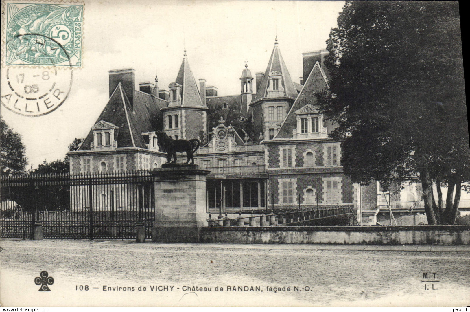 CPA Environs de Vich Chateau de Randan