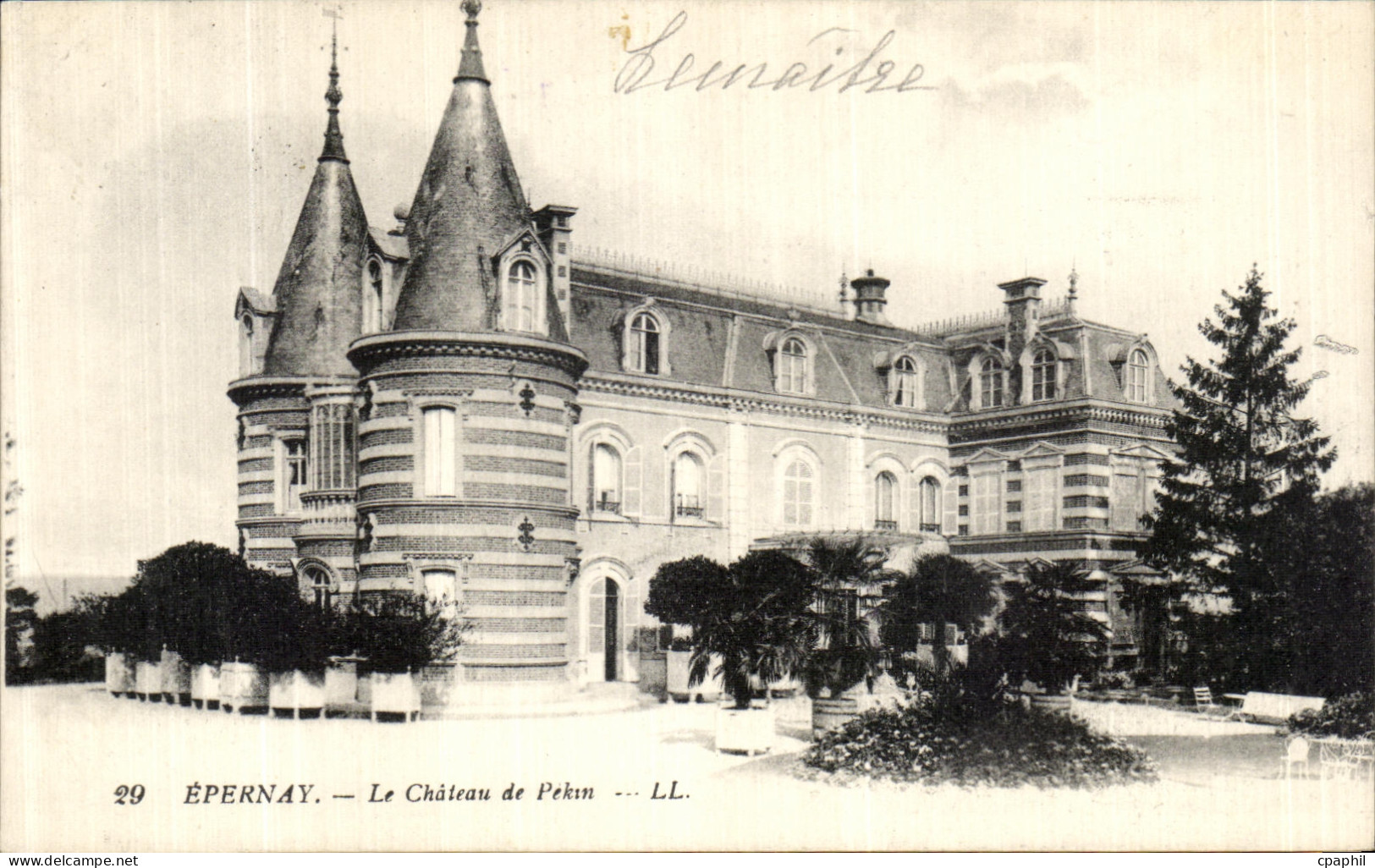 CPA Epernay Le Chateau de Pekin