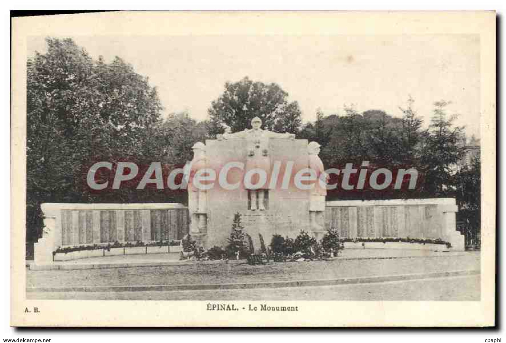 CPA Epinal Le Monument