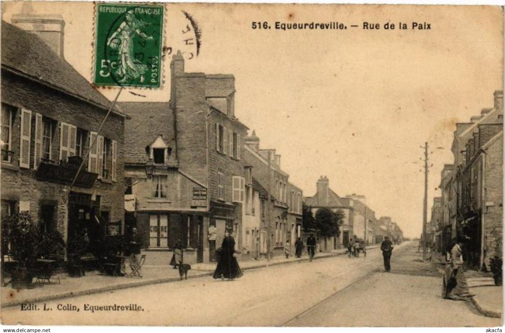 CPA EQUEURDREVILLE - Rue de la Paix (209205)