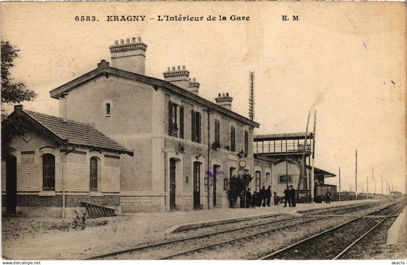 CPA Eragny L'Interieur de la Gare FRANCE (1309594)