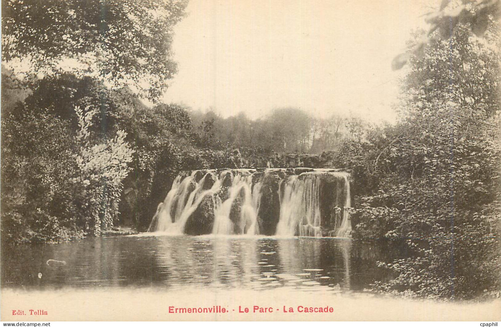 CPA Ermenonville Le Parc La Cascade