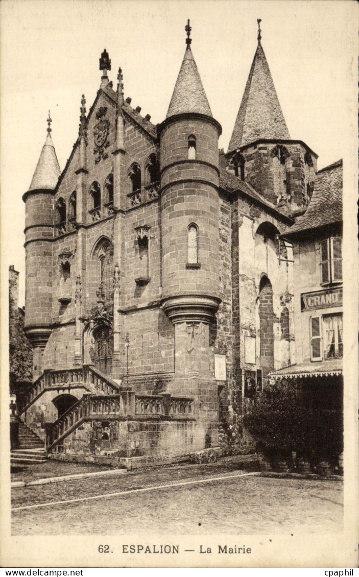 CPA Espalion La Mairie