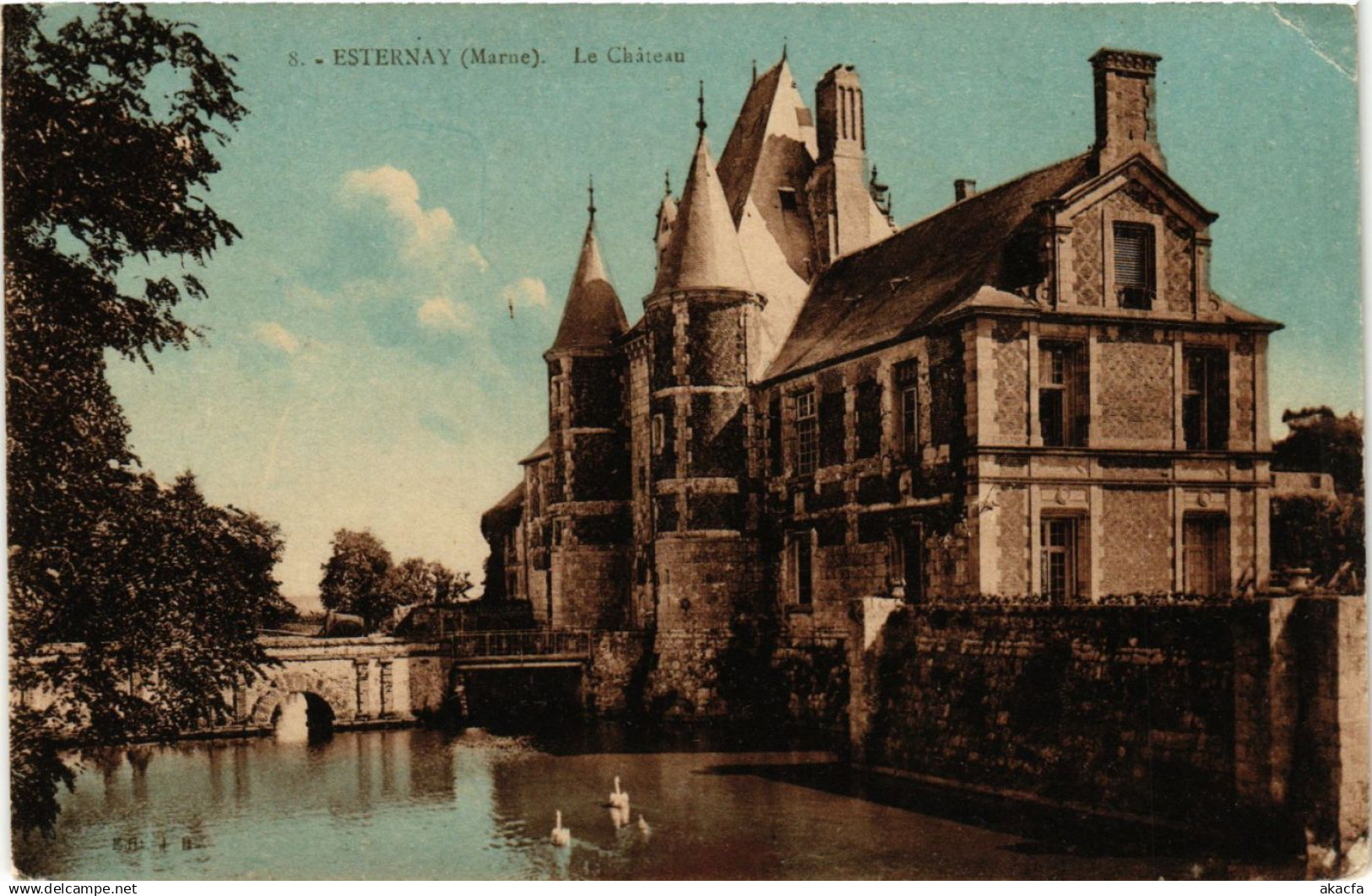 CPA ESTERNAY - Le Chateau (364218)