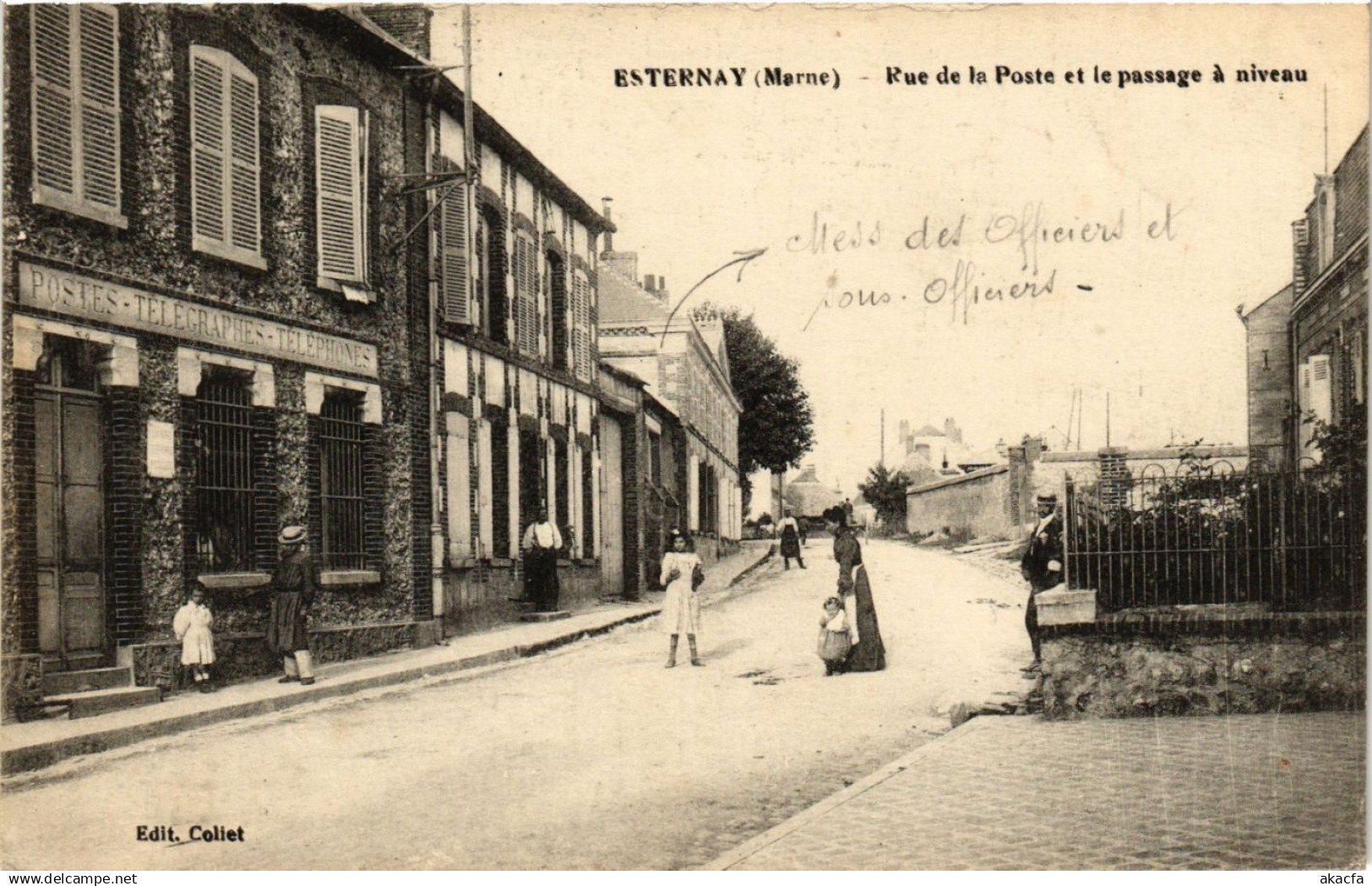 CPA ESTERNAY - Rue de la Poste (364878)