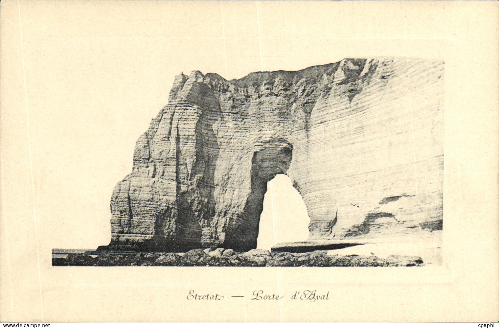 CPA Etretat Porte d Aval