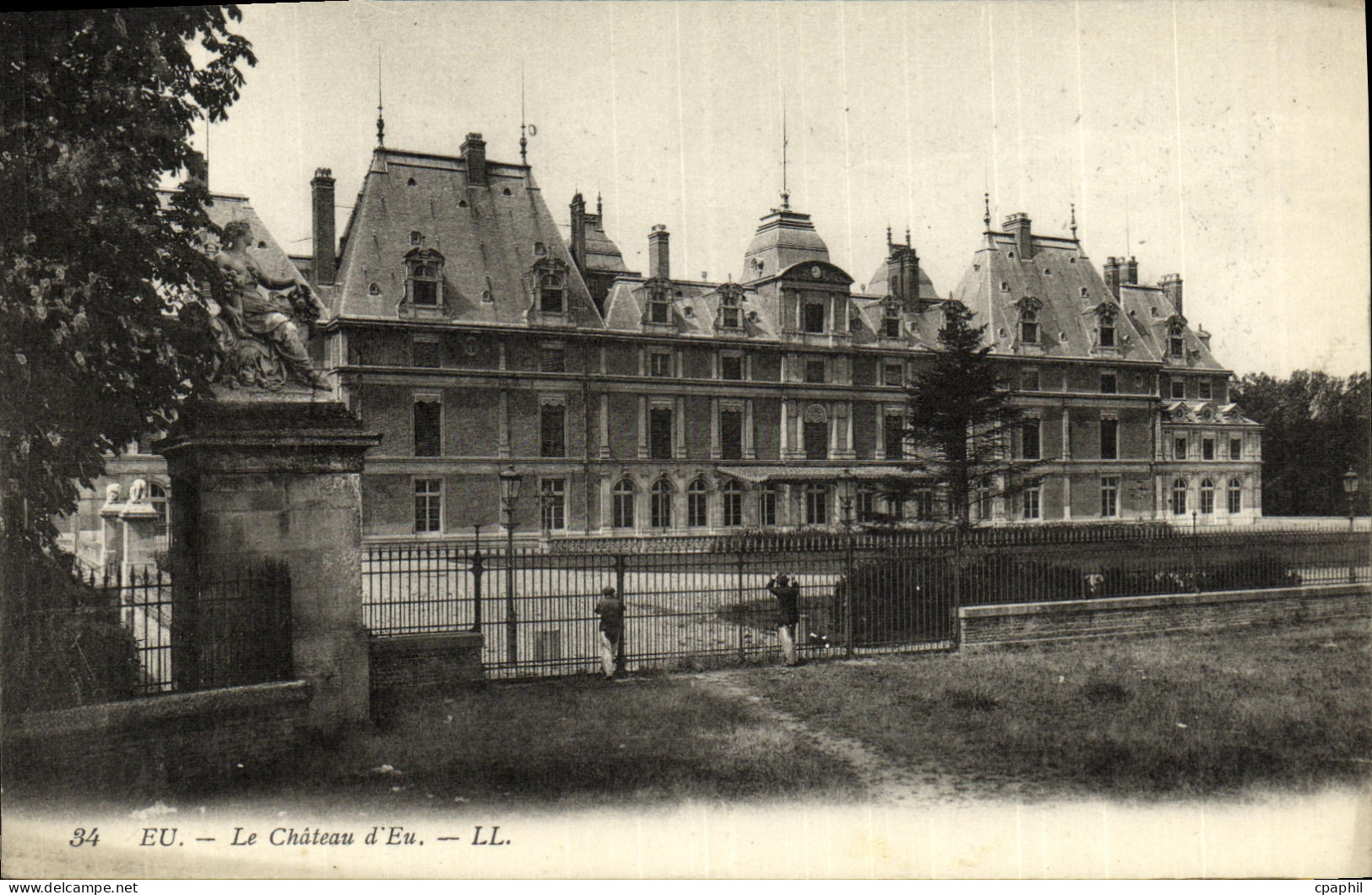 CPA Eu Le Chateau D Eu
