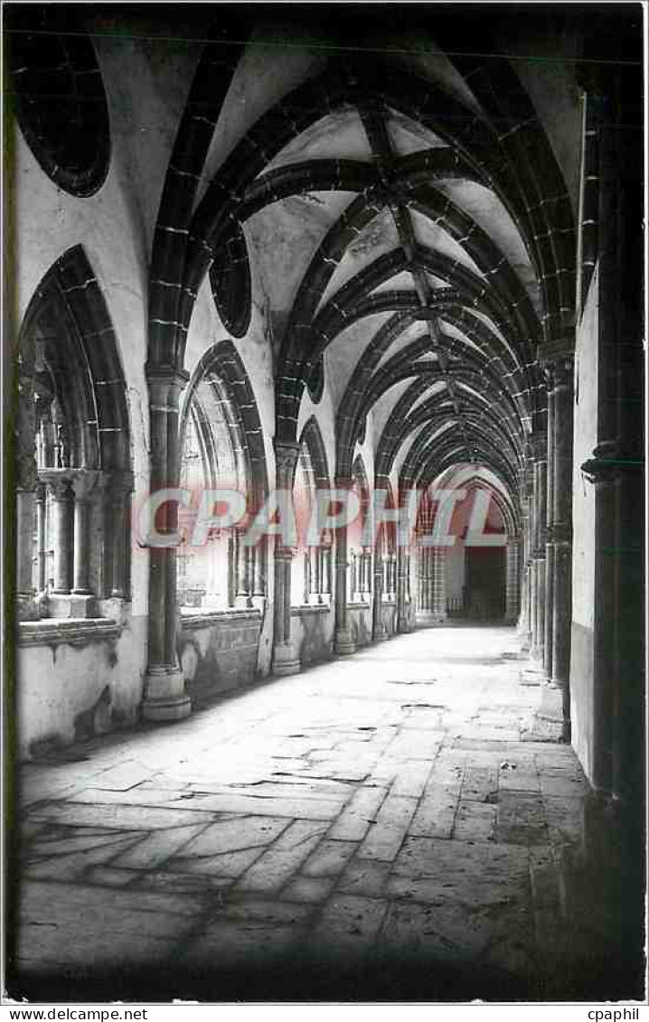 CPA Evora Portugal Um aspecio do Claustro da Igreja da
