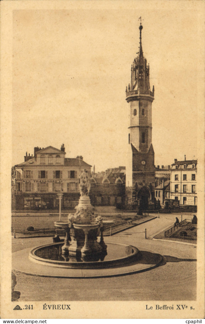 CPA Evreux Le Beffroi