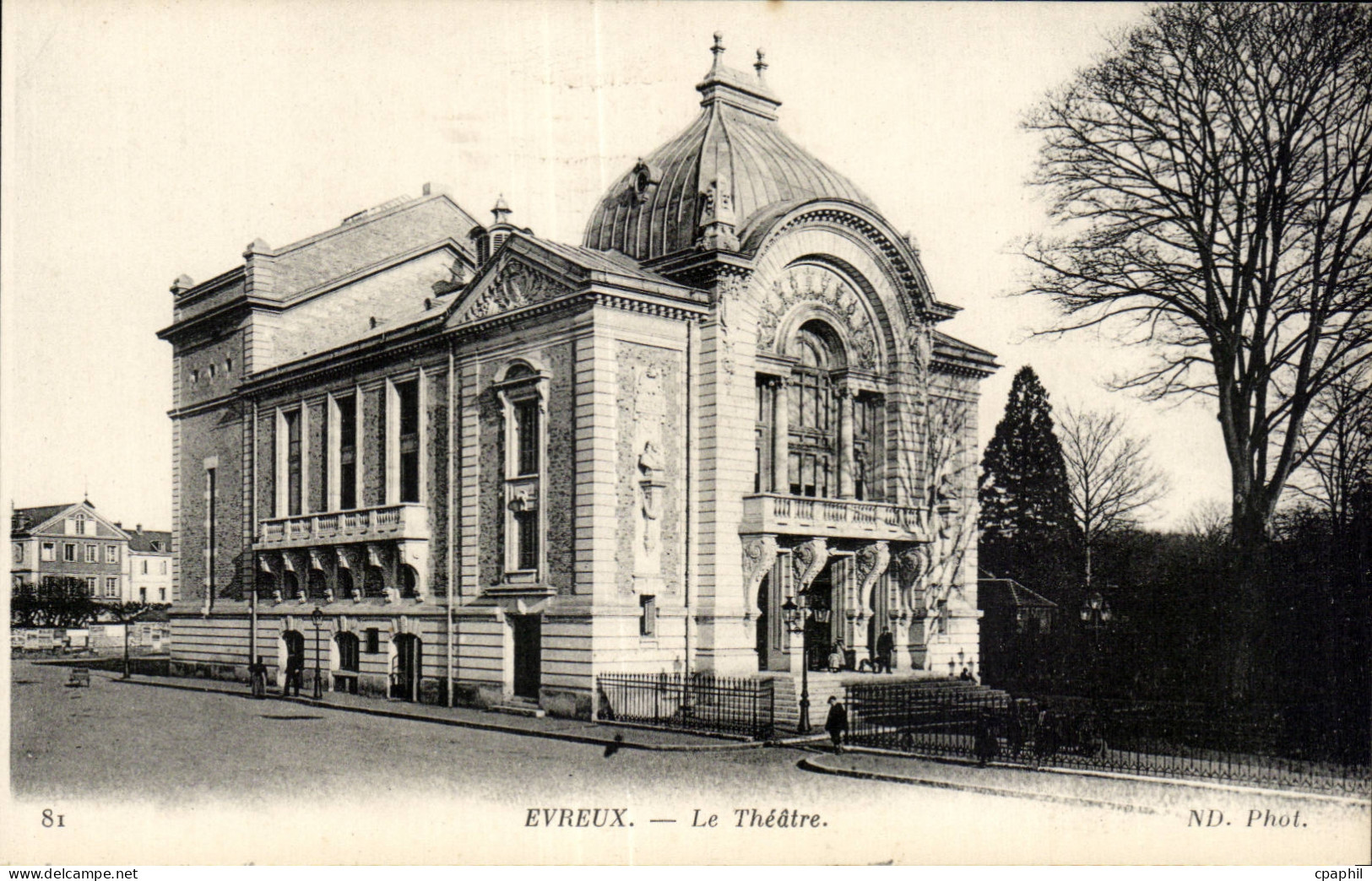 CPA Evreux Le theatre