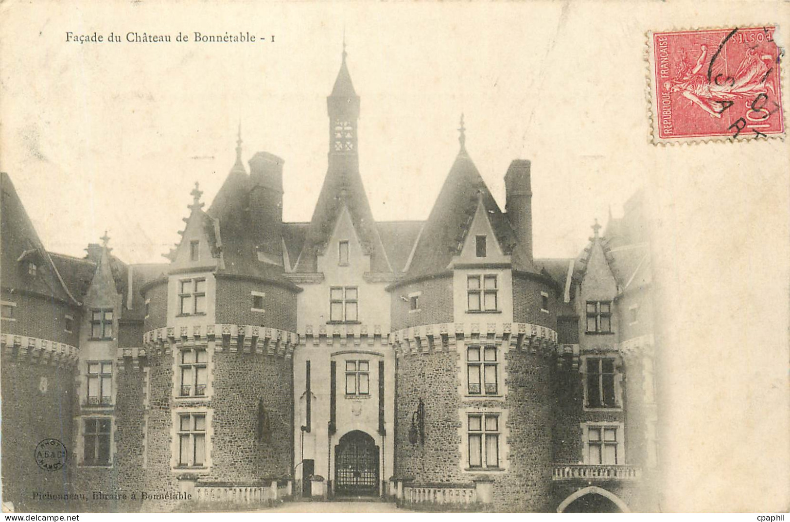 CPA Facade du Chateau de Bonnetable