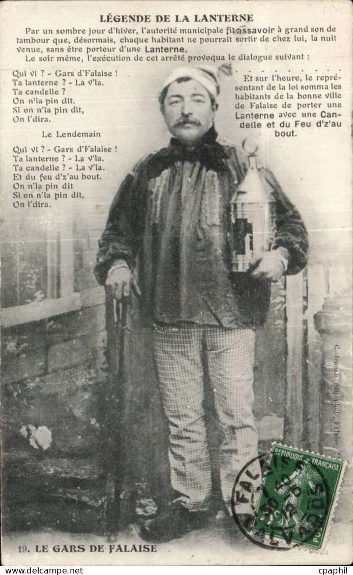 CPA Falaise Legende de la lanterne Le gars de Falaise Folklore Costume
