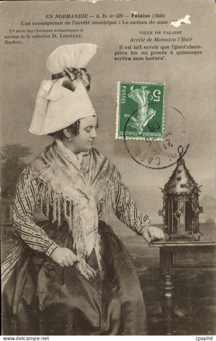 CPA Falaise Une Consequence de l'arrete Municipal Femme Falaise Folklore Costume