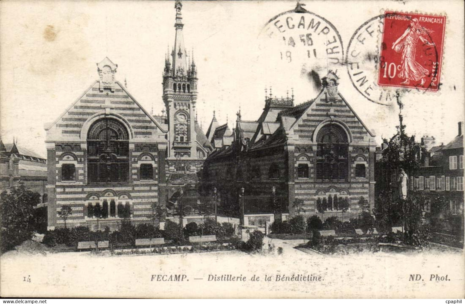 CPA Fecamp Distillerie de la Benedictine