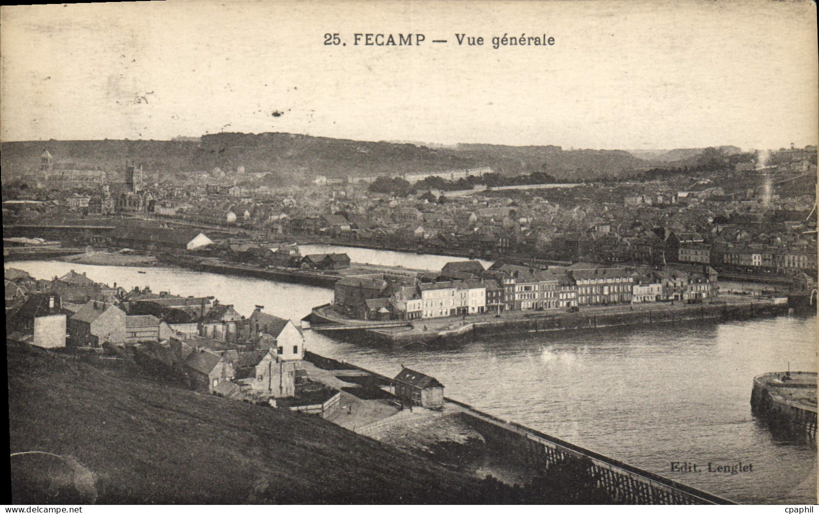 CPA Fecamp Vue Generale