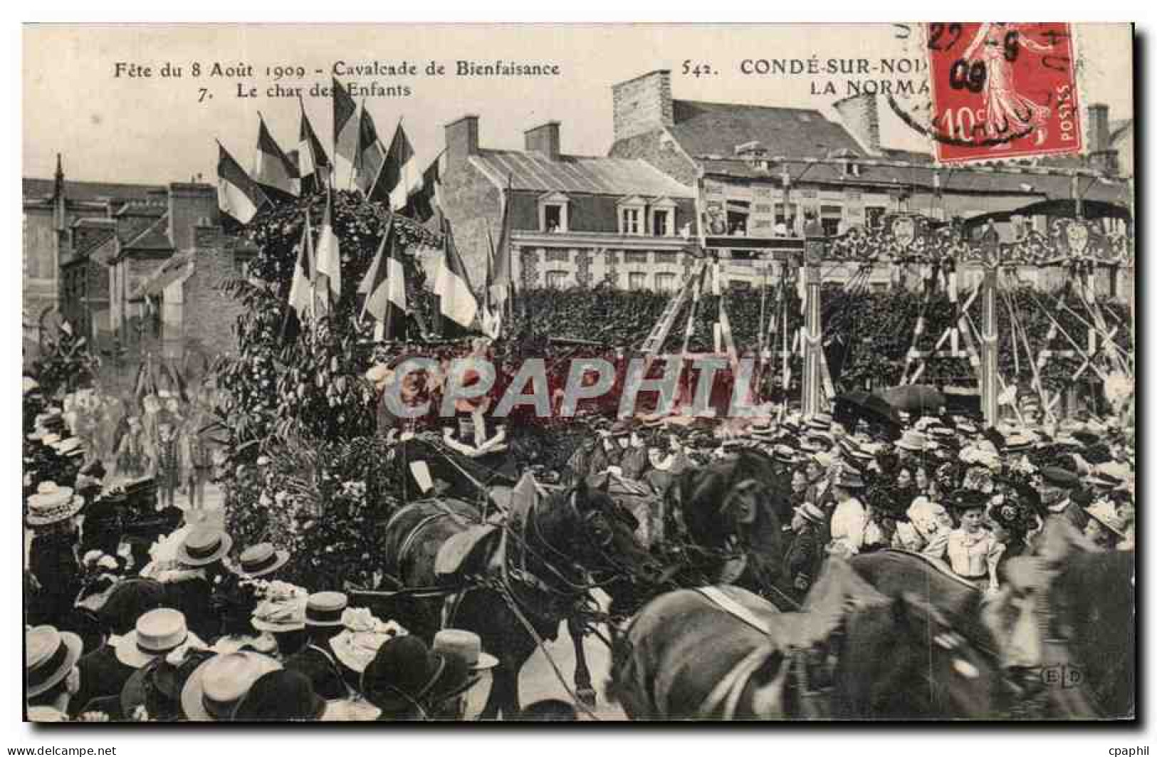 CPA Fete du 8 Aout 1909 Cavalcade de Bienfaisance Le Char de Enfants Conde Sur Noiseau TOP