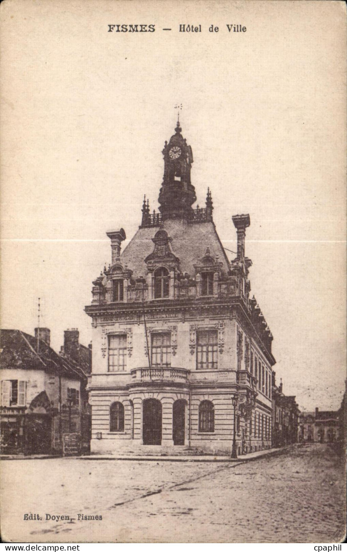 CPA Fismes Hotel de Ville