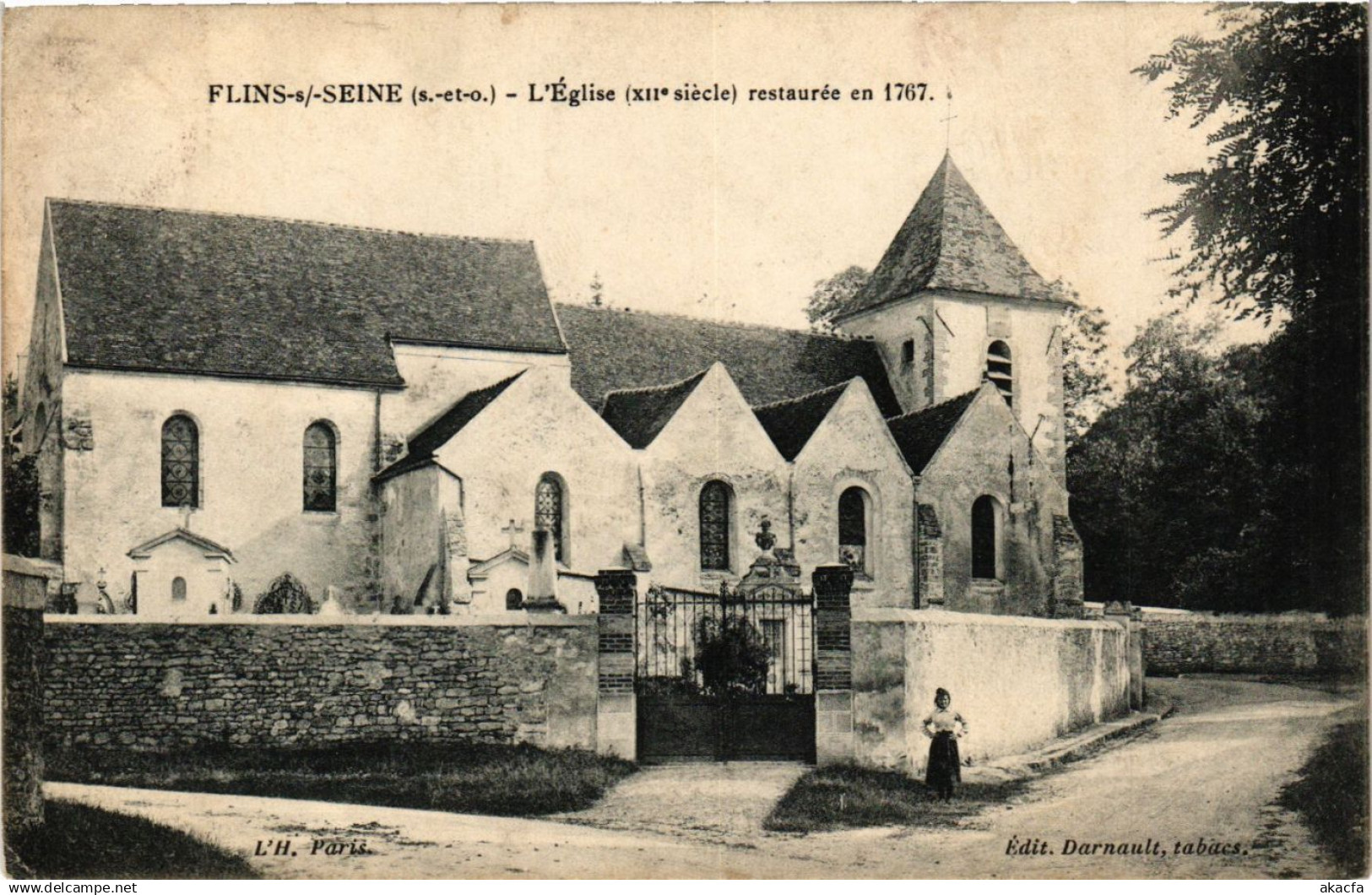 CPA FLINS-sur-SEINE - L'Église restaurée en 1767 (353236)
