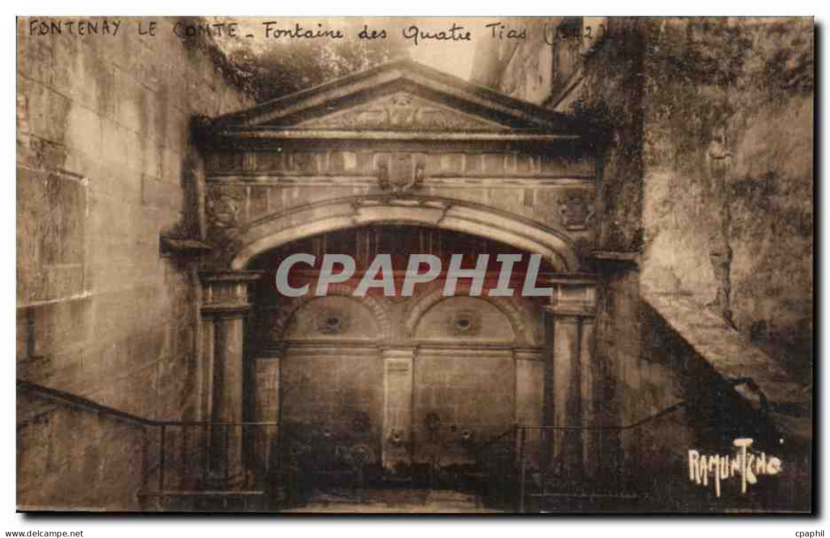 CPA Fontenay Le Comte Fontaine des