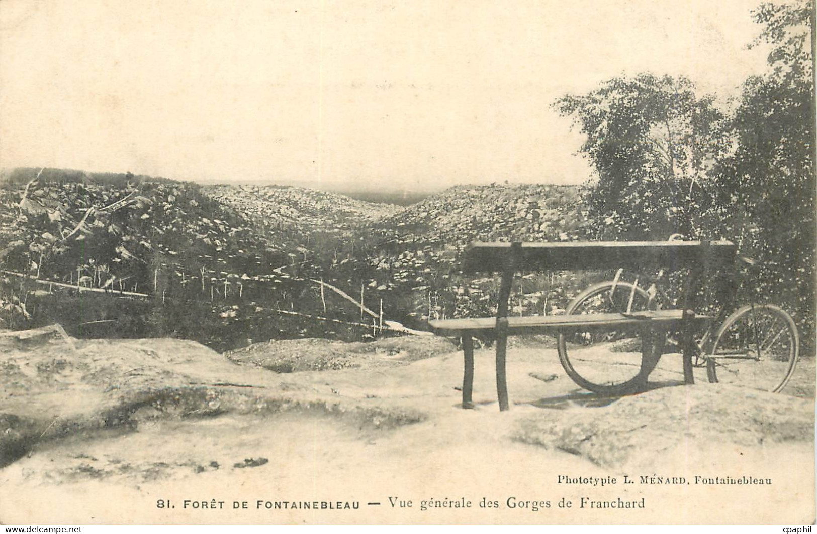 CPA Foret de Fontainebleau vu generale des Gorges de Franchard Velo Cycle