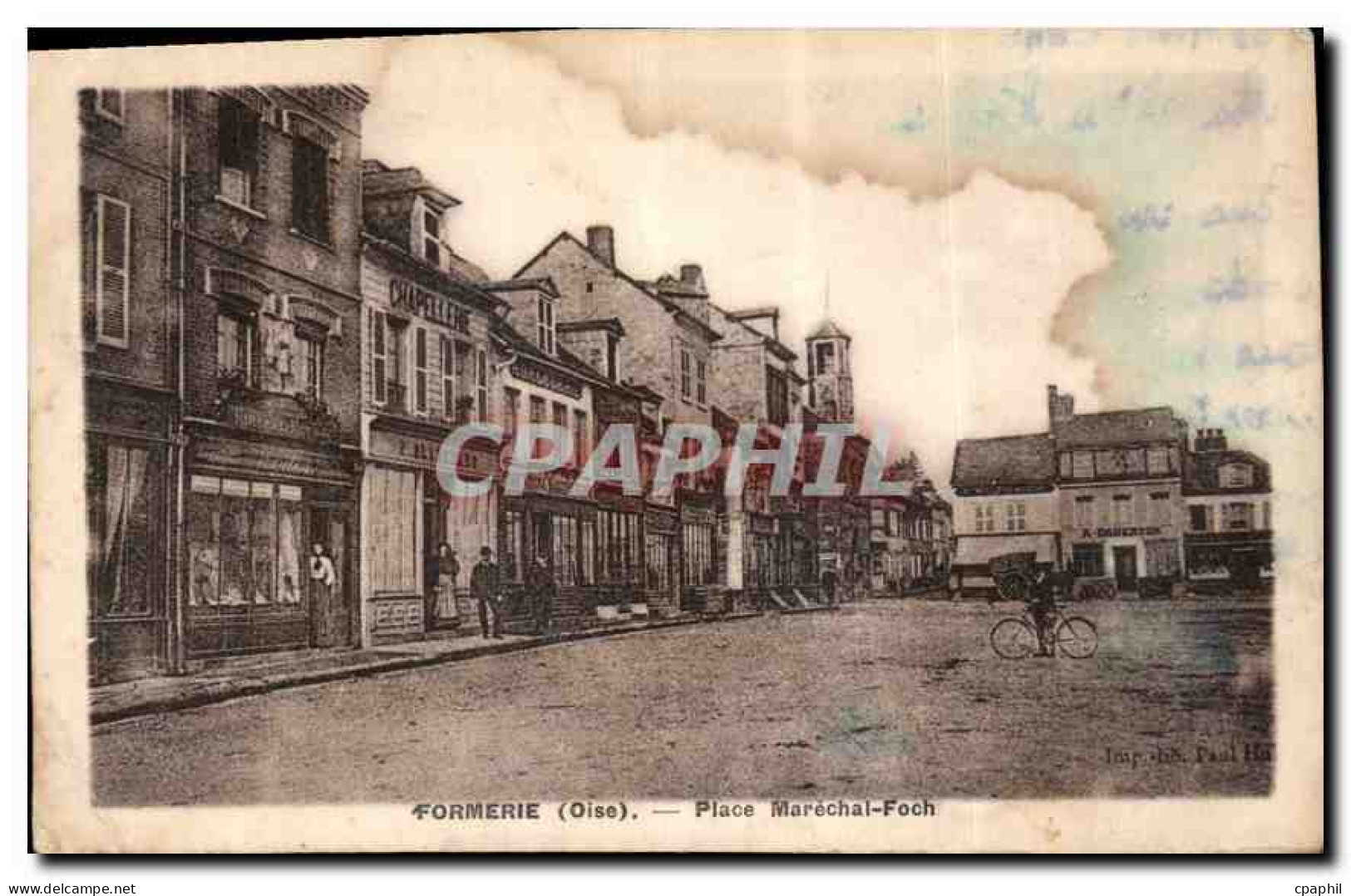 CPA Formerie Oise Place Marechal Foch
