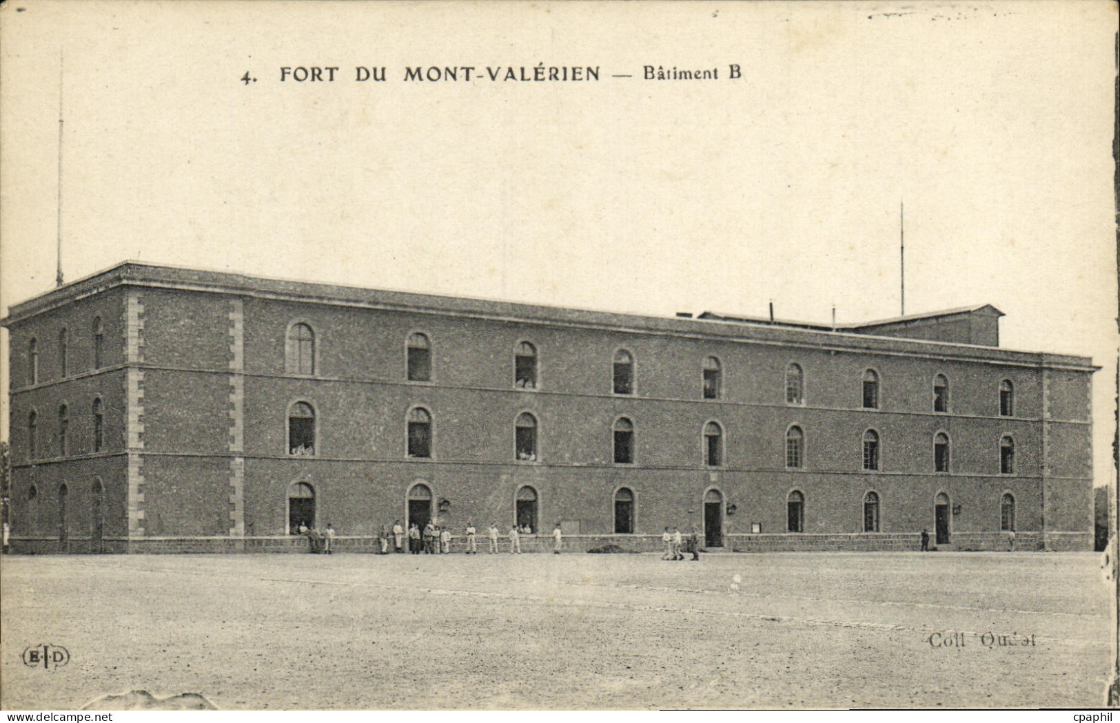 CPA Fort du Mont Valerien Batiment B Militaria