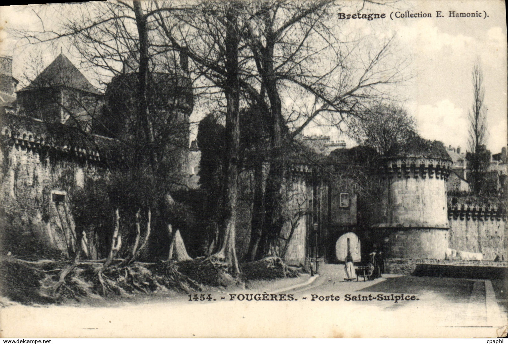 CPA Fougeres Porte Saint Sulpice